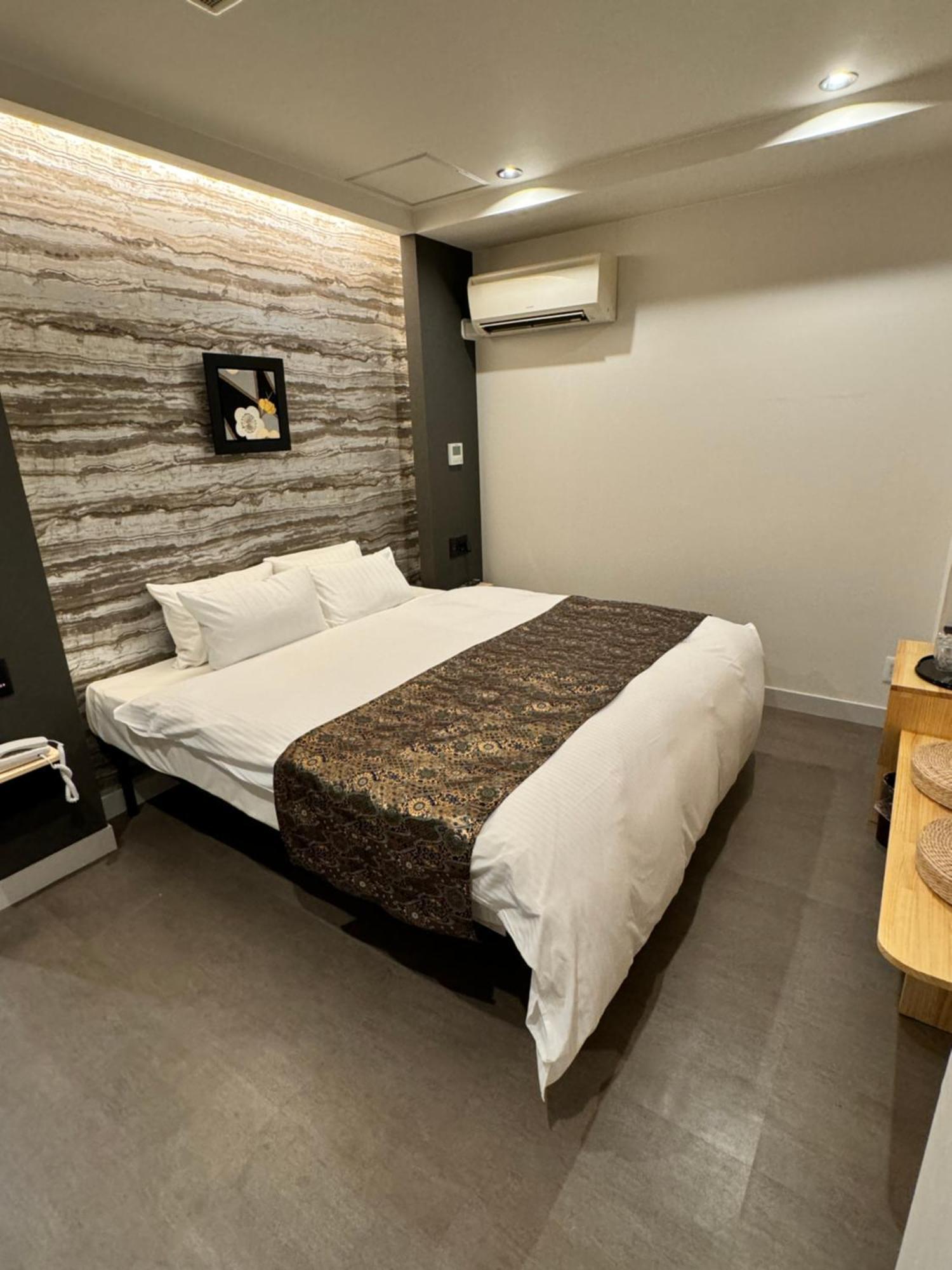 Hotel Be-Zen Shimanouchi Osaka Exteriör bild